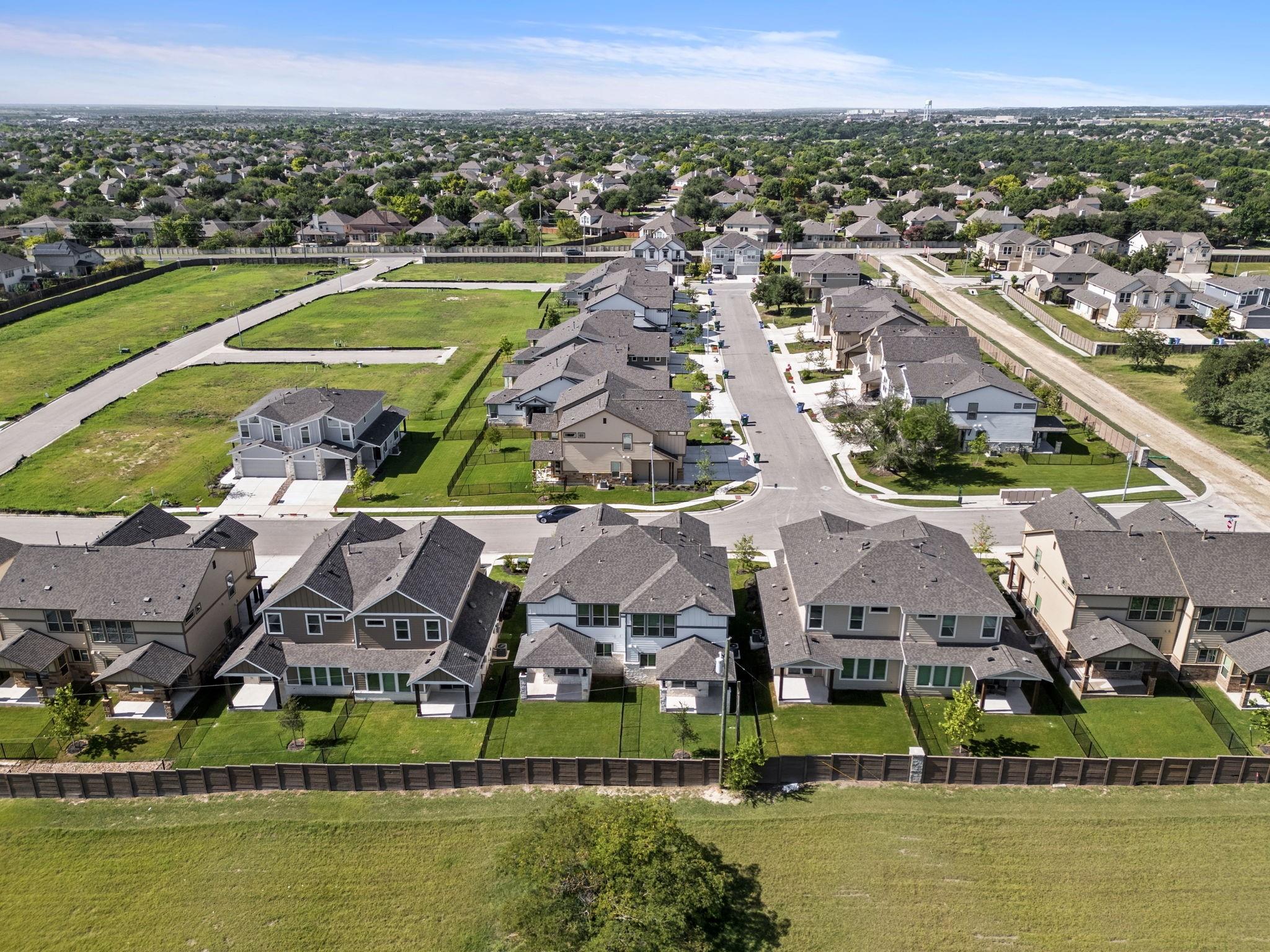 2204B Cornfield DR