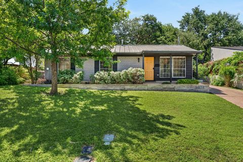 Photo of 3604 Wilson ST, Austin, TX 78704 (MLS # 5050749)