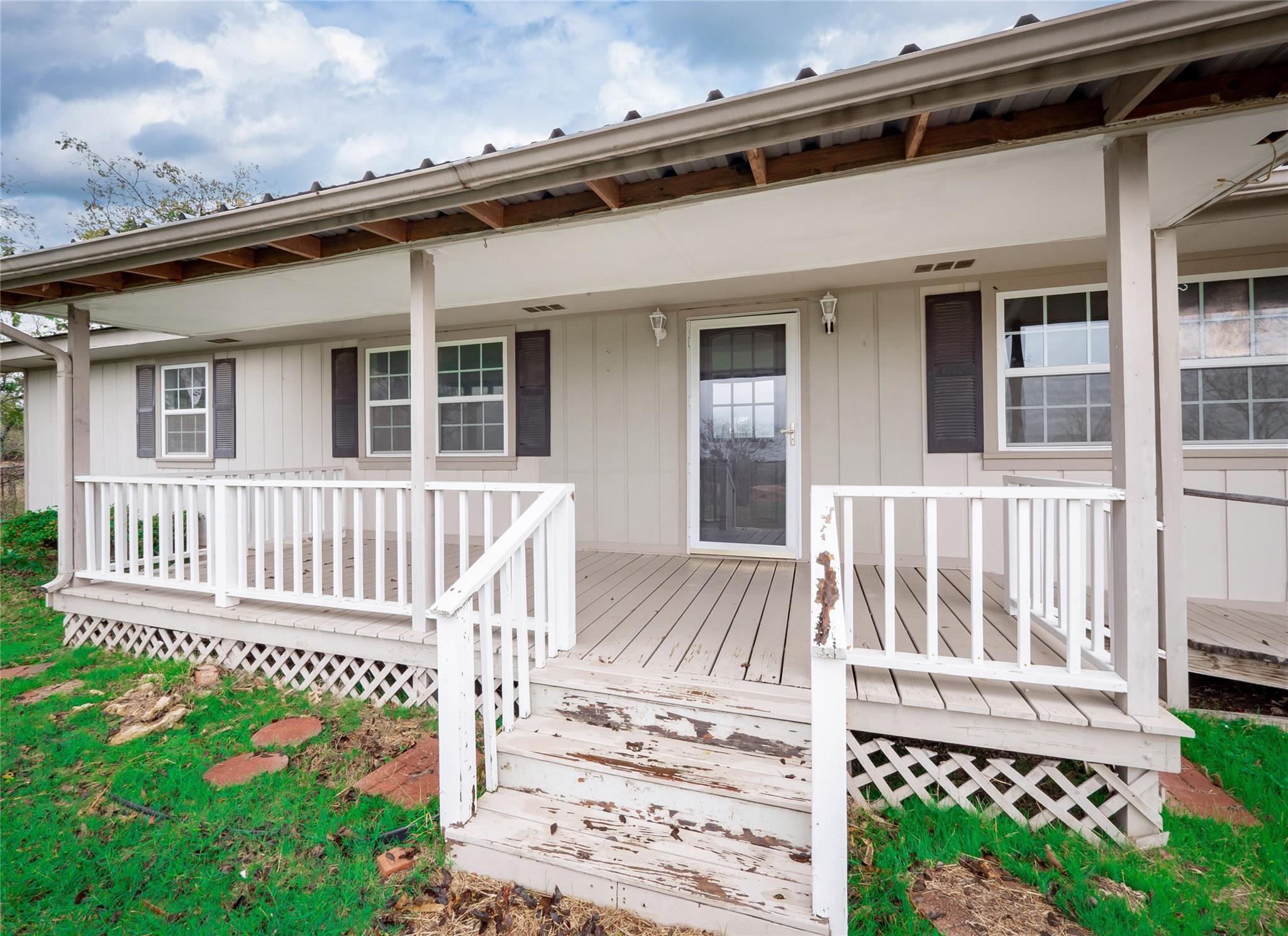 1350 County Road 414