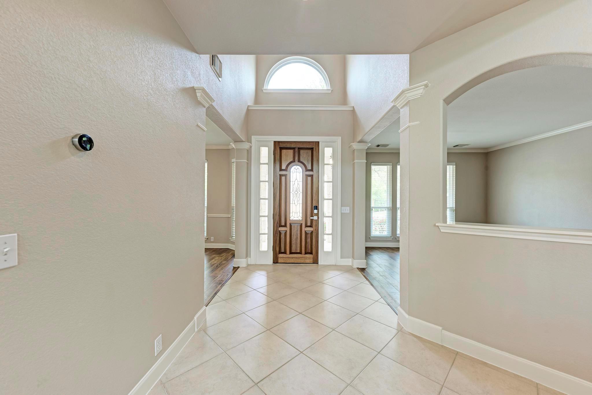 8105 Endeavor CIR