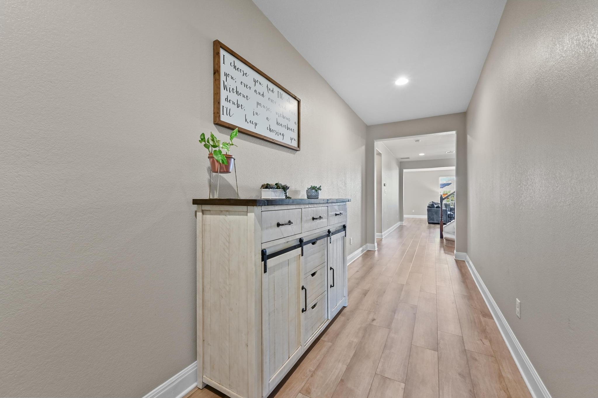 130 Wisteria CT