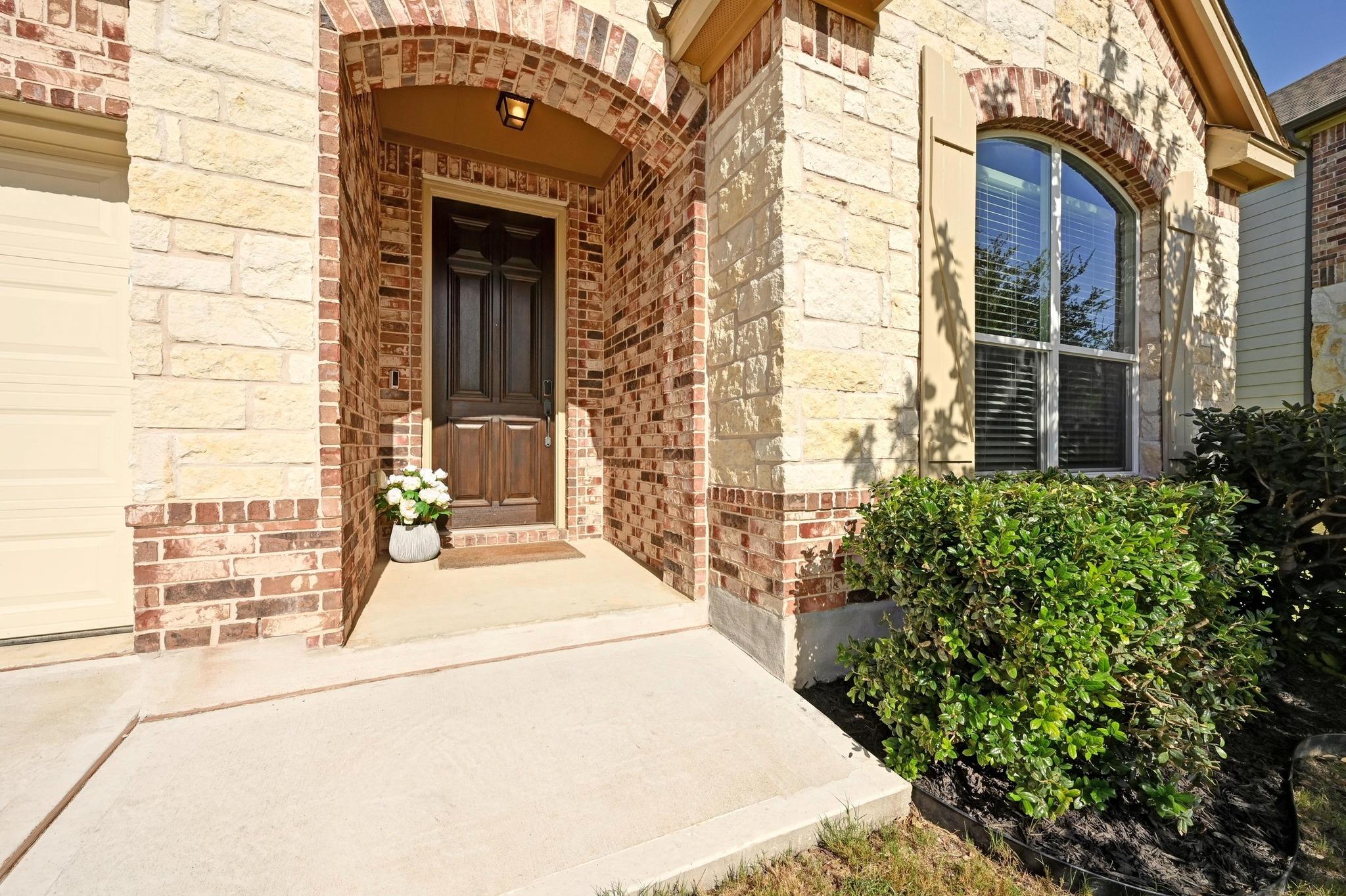 130 Wisteria CT