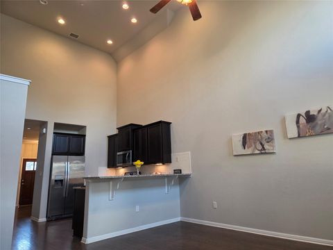 2304 S Lakeline BLVD 452 Cedar Park TX 78613