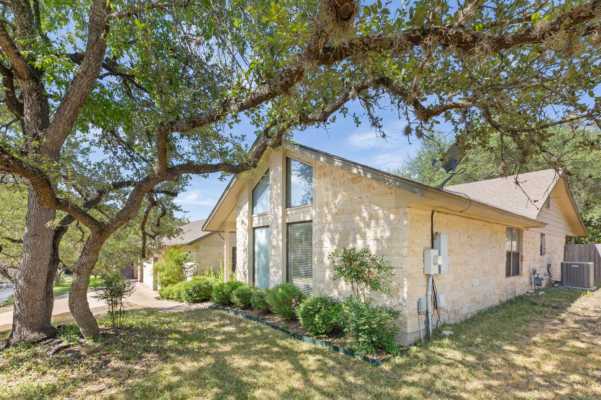 6504 Ladera Norte DR