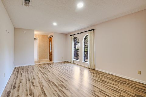 Tiny photo for 8900 Currywood DR, Austin, TX 78759 (MLS # 6358328)