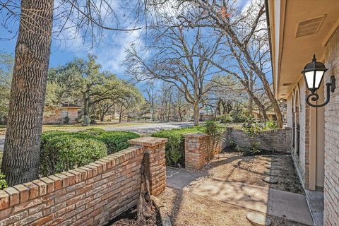 Tiny photo for 8900 Currywood DR, Austin, TX 78759 (MLS # 6358328)