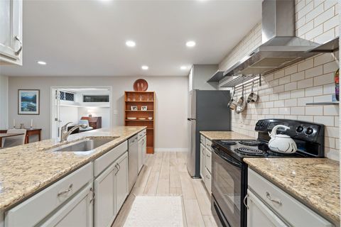 Tiny photo for 3467 N Hills DR, Austin, TX 78731 (MLS # 3569645)