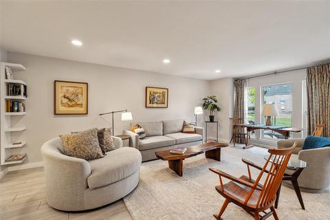 Tiny photo for 3467 N Hills DR, Austin, TX 78731 (MLS # 3569645)