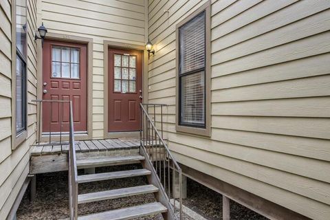 Tiny photo for 5107 Leralynn ST #304, Austin, TX 78751 (MLS # 1562901)
