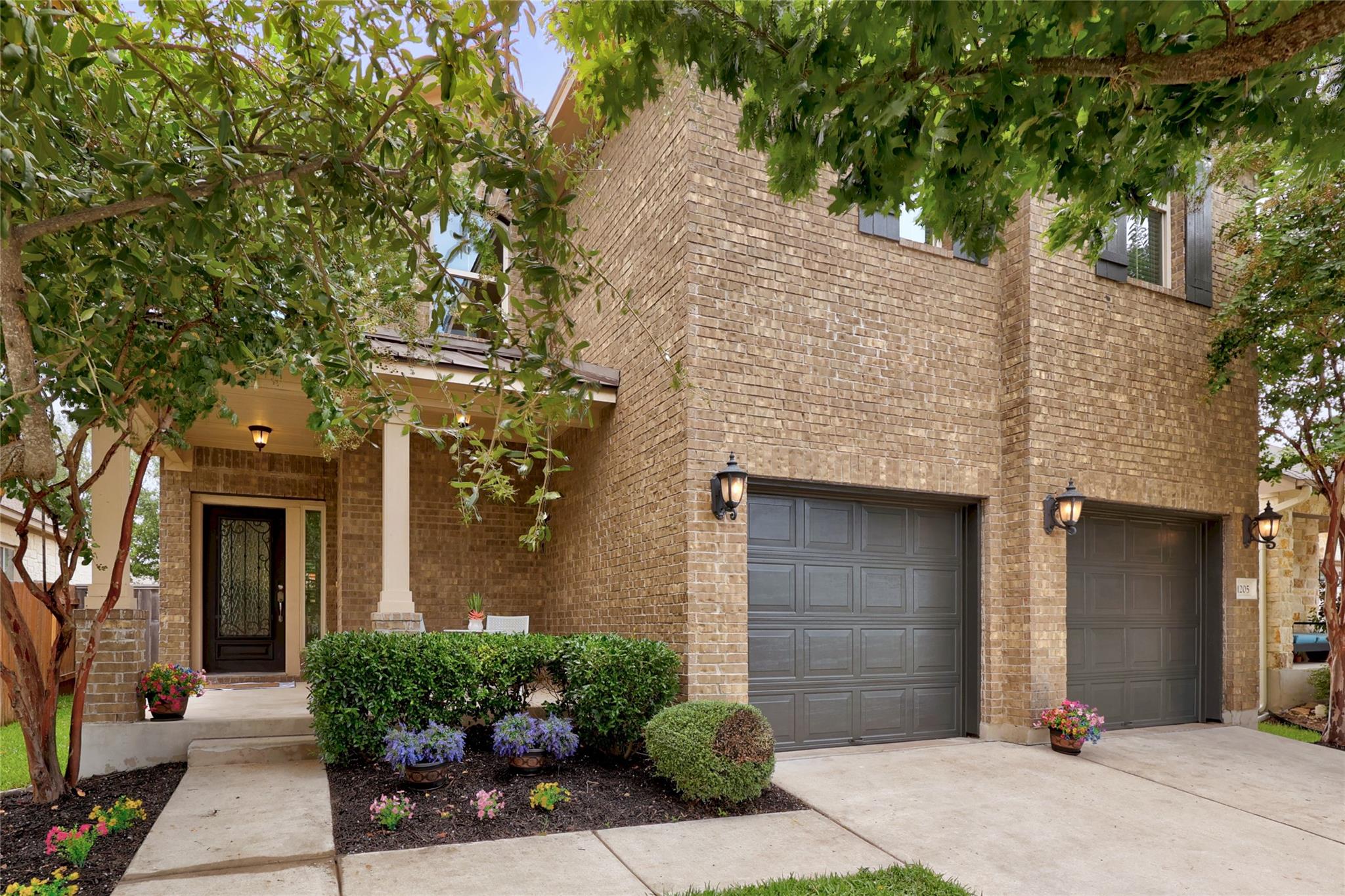 1205 Rock Mill LN