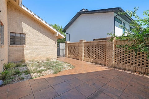 Tiny photo for 1813 Cedar Ridge DR, Austin, TX 78741 (MLS # 8332582)