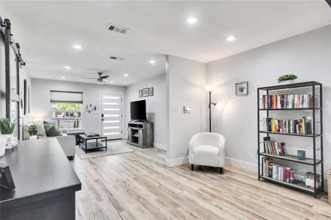 Tiny photo for 6210 Haney DR, Austin, TX 78723 (MLS # 7597973)