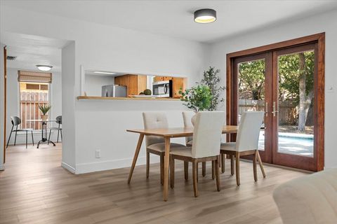 Tiny photo for 4831 Trail Crest CIR, Austin, TX 78735 (MLS # 5605593)