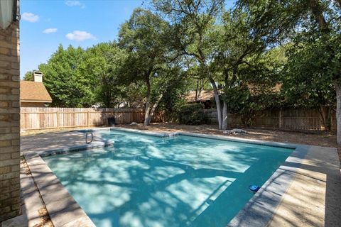 Tiny photo for 4831 Trail Crest CIR, Austin, TX 78735 (MLS # 5605593)