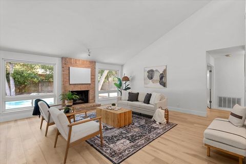 Tiny photo for 4831 Trail Crest CIR, Austin, TX 78735 (MLS # 5605593)
