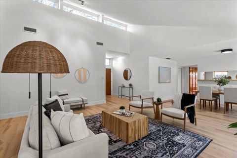 Tiny photo for 4831 Trail Crest CIR, Austin, TX 78735 (MLS # 5605593)
