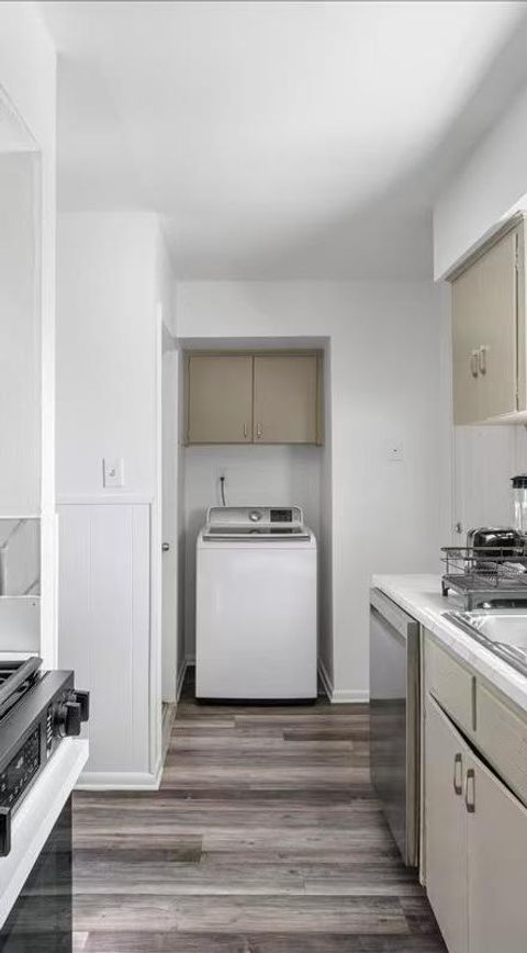 Photo of 3007 BURNING OAK DR, Austin, TX 78704 (MLS # 7329857)