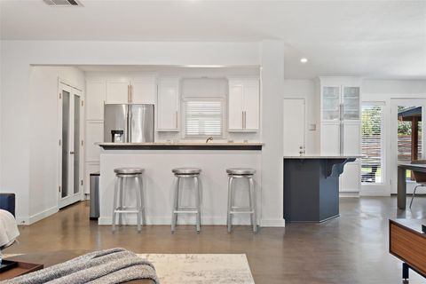 Tiny photo for 7517 Saint Louis ST, Austin, TX 78757 (MLS # 5649110)