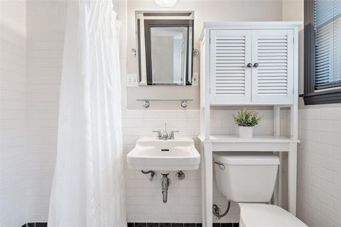Tiny photo for 7517 Saint Louis ST, Austin, TX 78757 (MLS # 5649110)