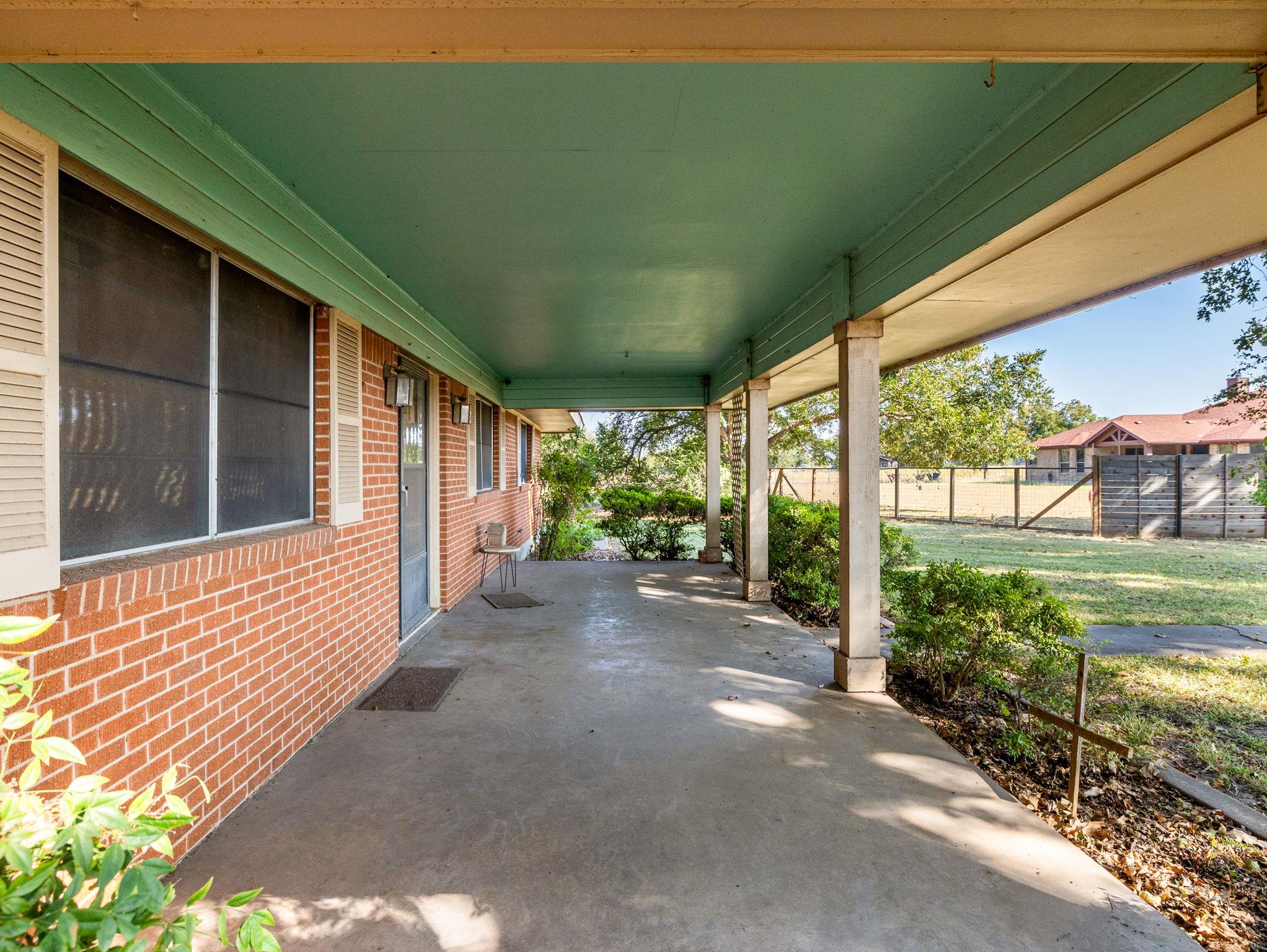 10025 South FM 1660