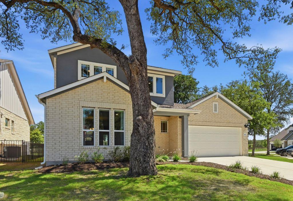 237 Reveille DR