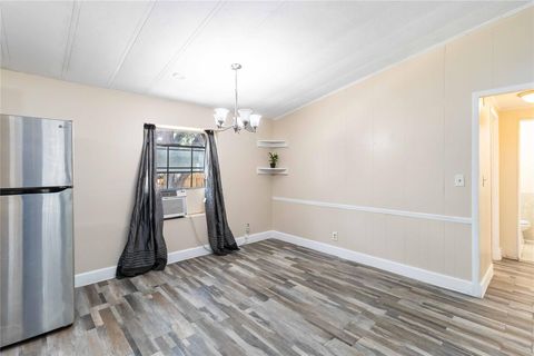 Tiny photo for 1002 Walter ST, Austin, TX 78702 (MLS # 2805046)
