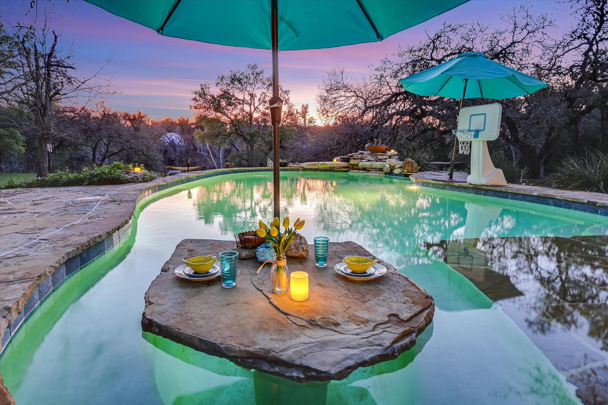 300 DEER LAKE ESTATES