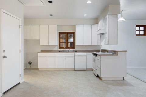 Tiny photo for 18700 Madrone Ranch Trail, Austin, TX 78738 (MLS # 7205481)