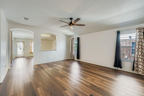 Tiny photo for 11932 Gaelic DR, Austin, TX 78754 (MLS # 6568503)
