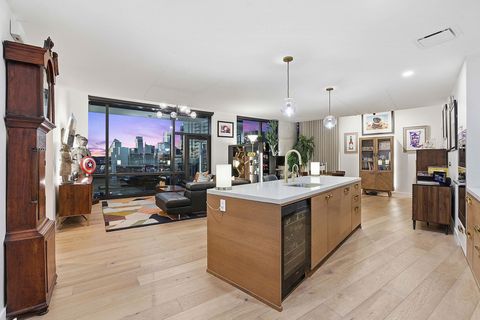 70 Rainey ST 1908 Austin TX 78701