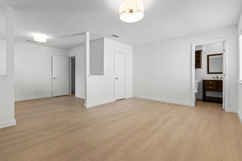 Tiny photo for 11131 Henge DR, Austin, TX 78759 (MLS # 7068396)