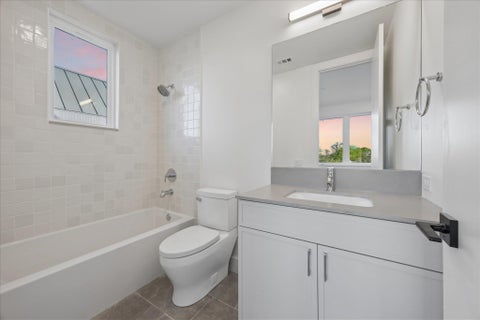 Tiny photo for 4101 Menchaca RD #205, Austin, TX 78704 (MLS # 1076760)