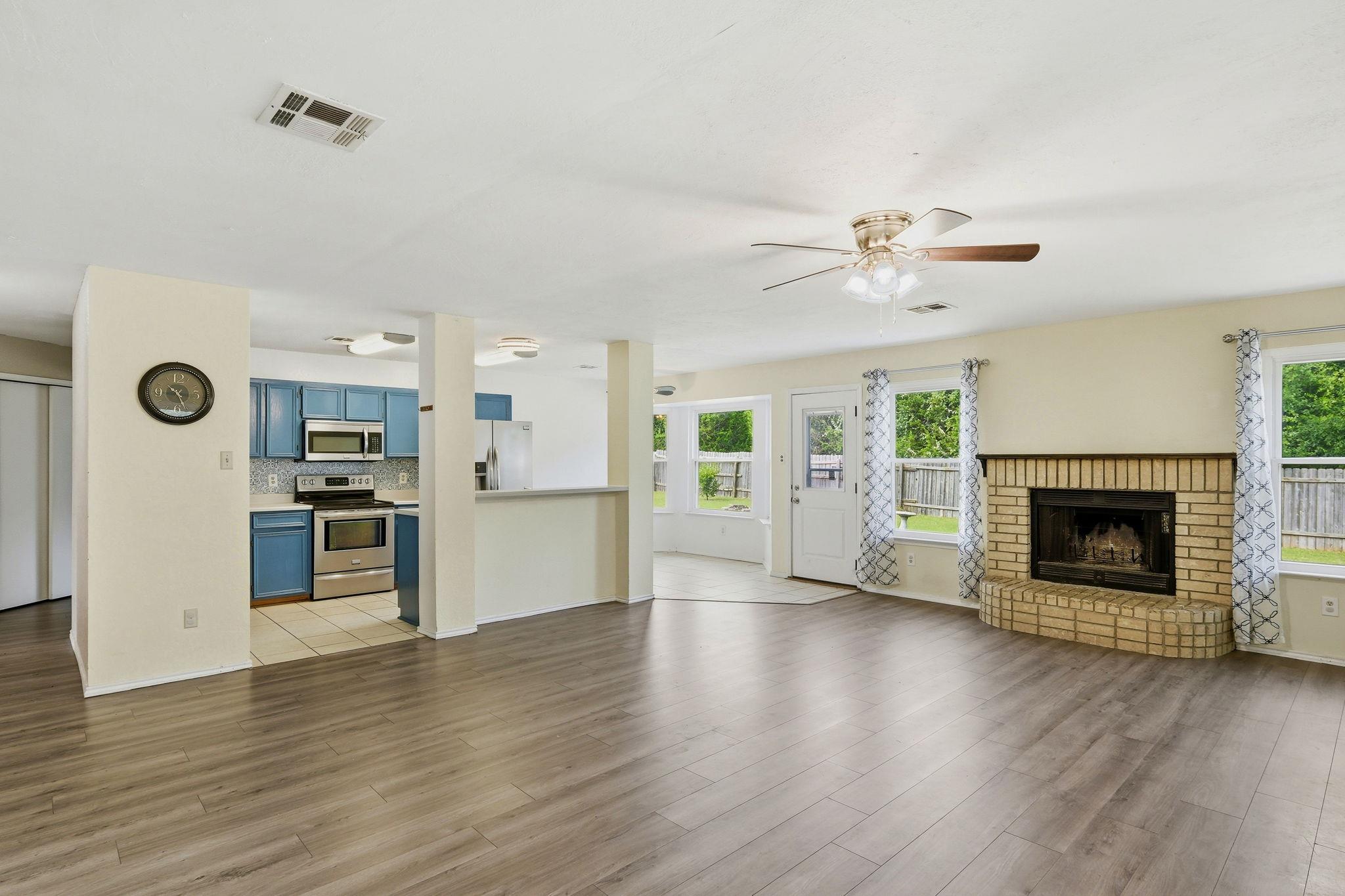 213 Anderson Ave