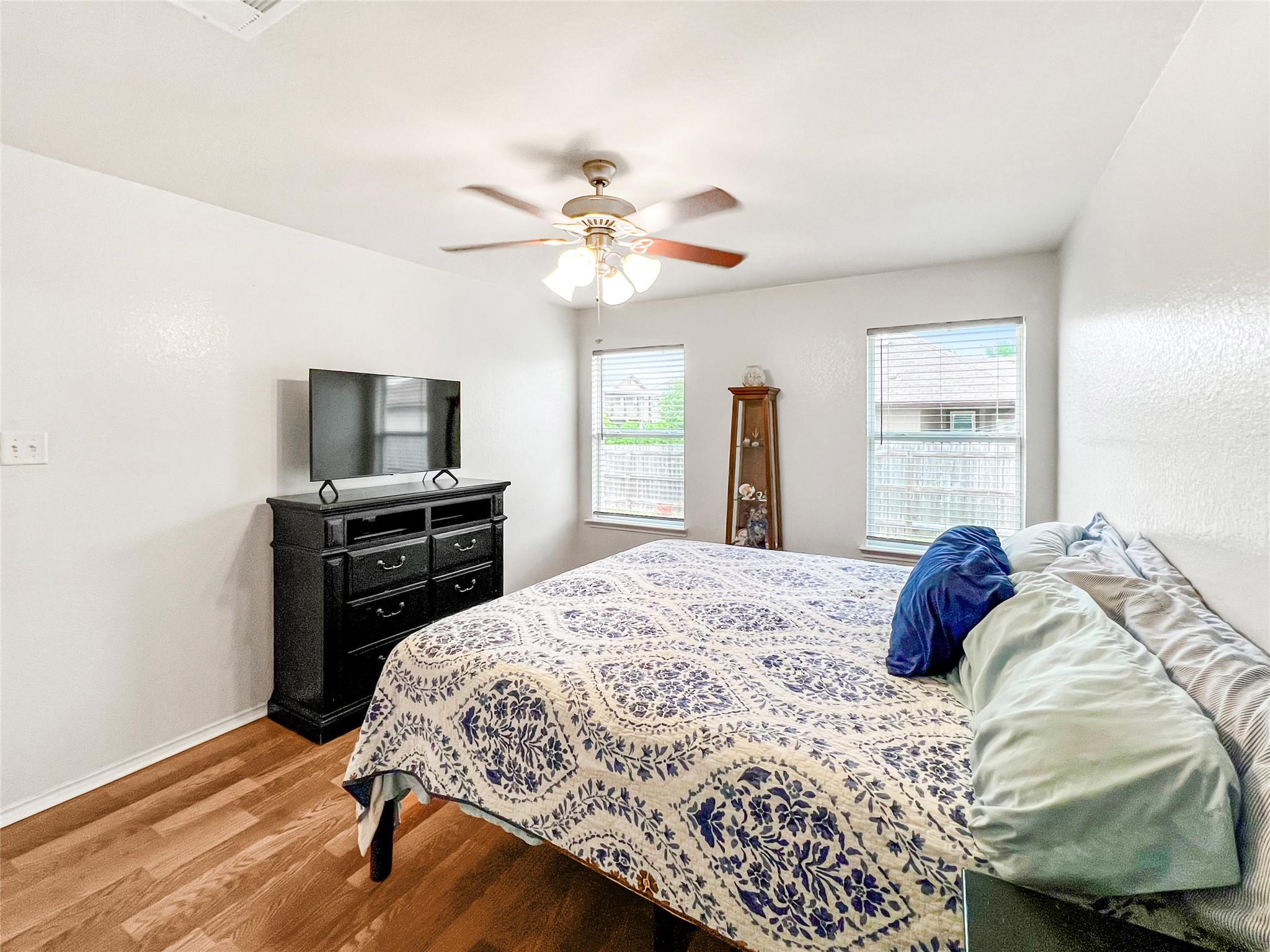 144 Calcite LN
