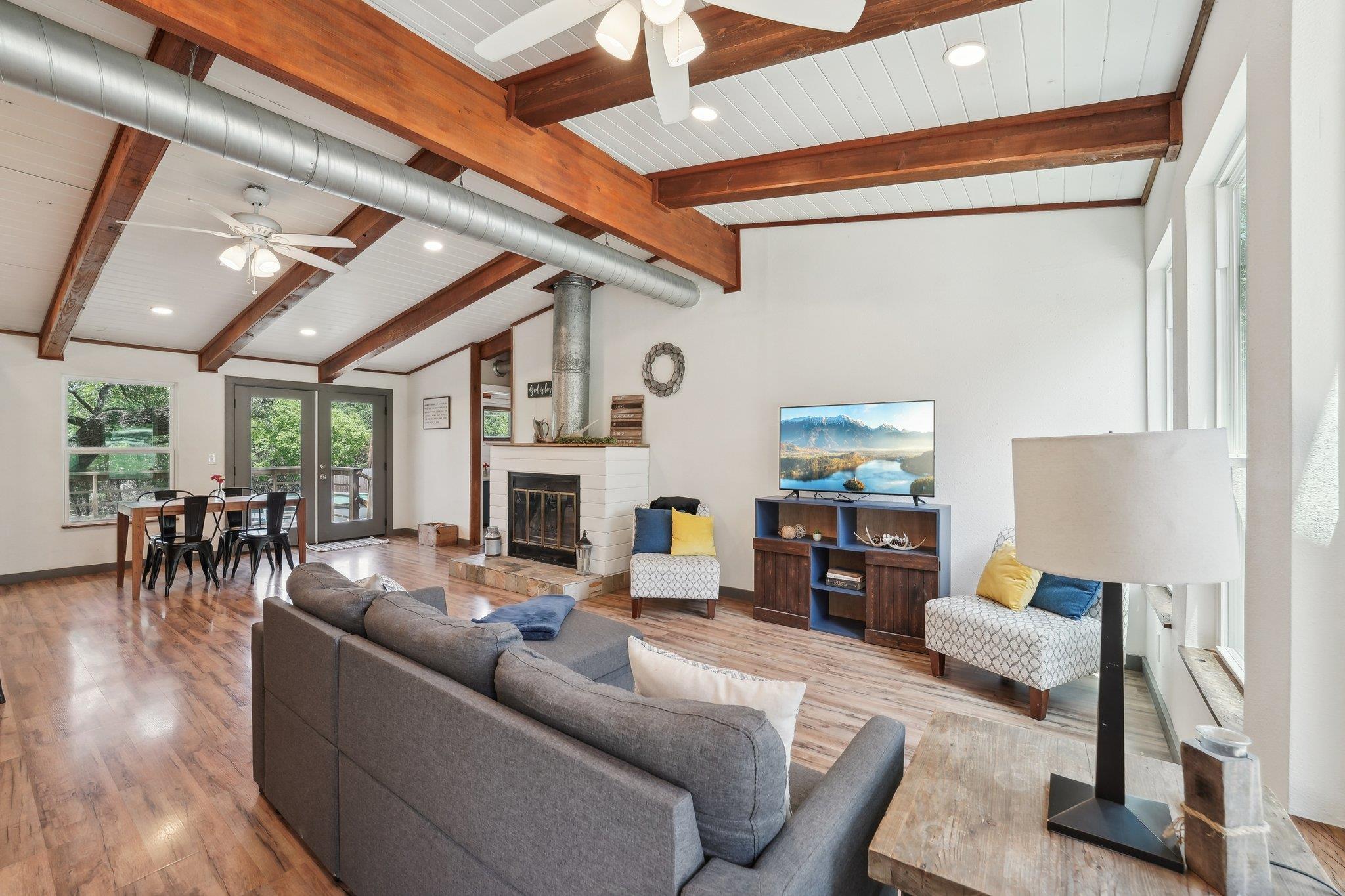360 Little Barton DR