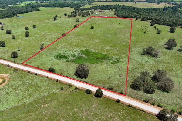 HOFFEREK RD, ROSANKY, TX 78953 - Image dabe190b5fbb6cf362c8c062af52d8e6/604313903