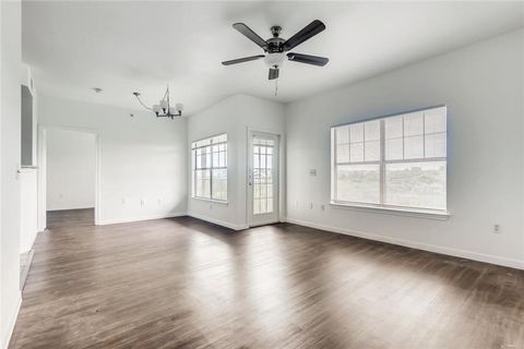 Photo of 2320 Gracy Farms LN #835, Austin, TX 78758 (MLS # 6074280)