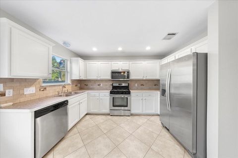 Tiny photo for 4404 Campo Verde DR, Austin, TX 78749 (MLS # 6020666)
