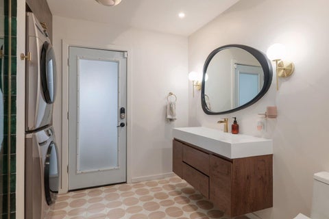 Tiny photo for 901 Saint Elmo CIR, Austin, TX 78745 (MLS # 1074209)