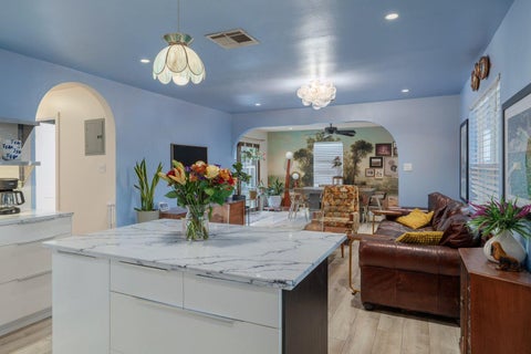 Tiny photo for 901 Saint Elmo CIR, Austin, TX 78745 (MLS # 1074209)