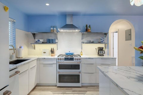 Tiny photo for 901 Saint Elmo CIR, Austin, TX 78745 (MLS # 1074209)