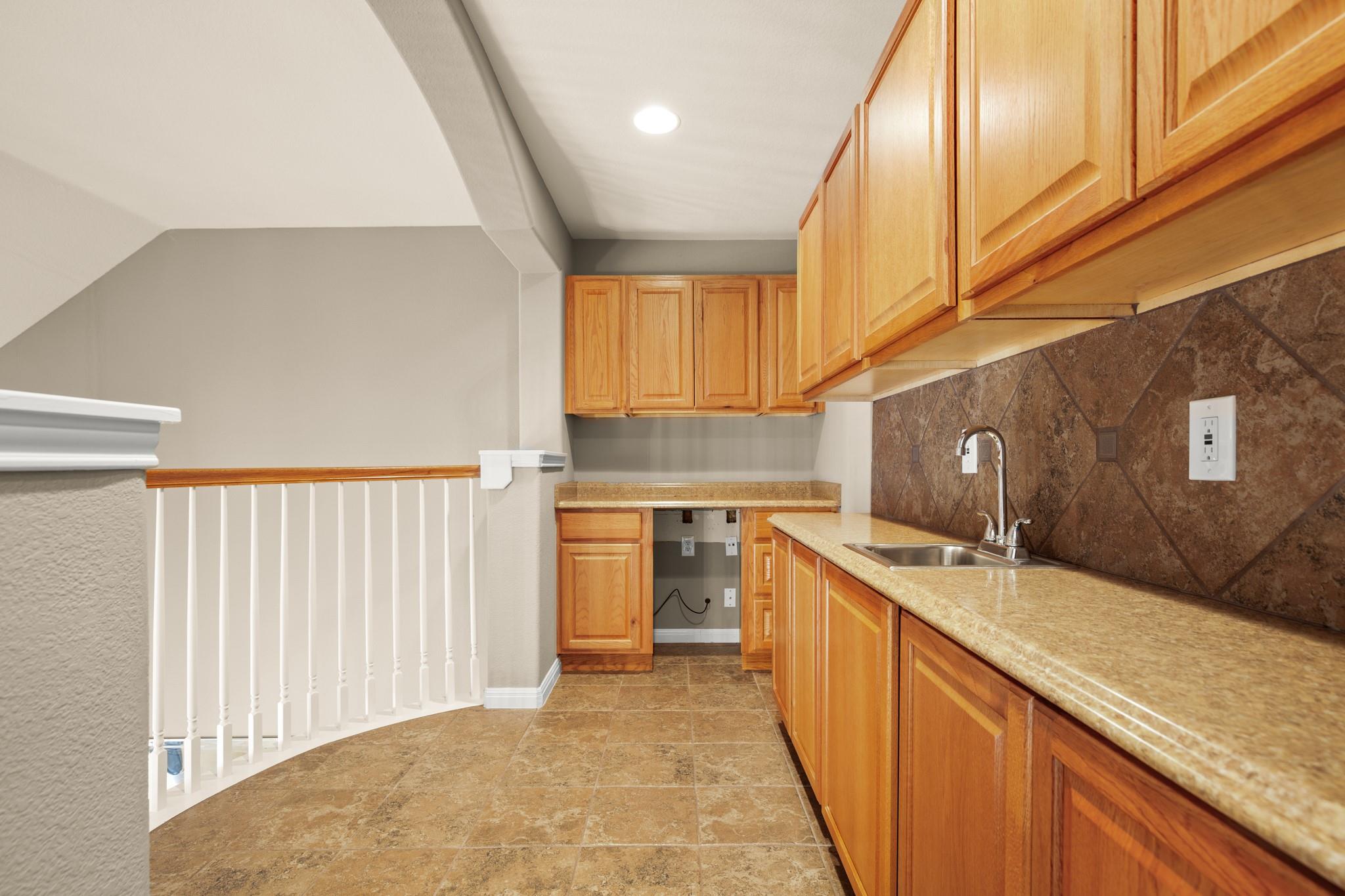 Austin, Texas 78726, United States, 5 Bedrooms Bedrooms, ,4 BathroomsBathrooms,Residential,Active,87710