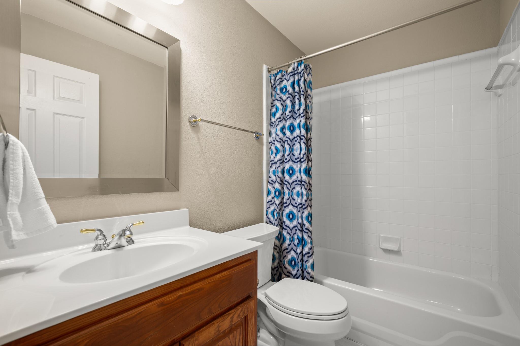 Austin, Texas 78726, United States, 5 Bedrooms Bedrooms, ,4 BathroomsBathrooms,Residential,Active,87710