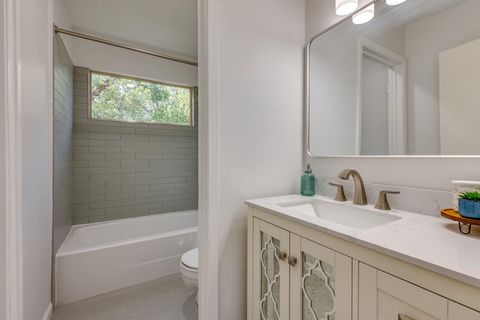 Tiny photo for 8304 Bradford Edward CV #B, Austin, TX 78759 (MLS # 6353458)