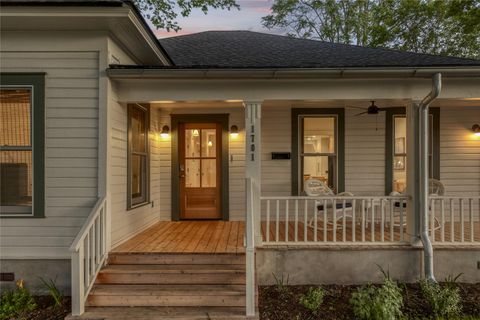Tiny photo for 1701 Willow ST, Austin, TX 78702 (MLS # 2493106)