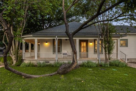 Tiny photo for 1701 Willow ST, Austin, TX 78702 (MLS # 2493106)