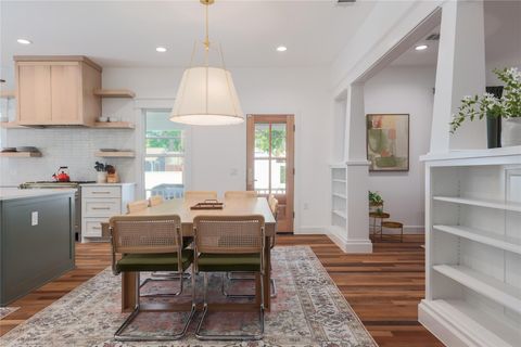 Tiny photo for 1701 Willow ST, Austin, TX 78702 (MLS # 2493106)