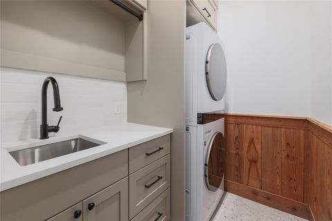 Tiny photo for 1701 Willow ST, Austin, TX 78702 (MLS # 2493106)