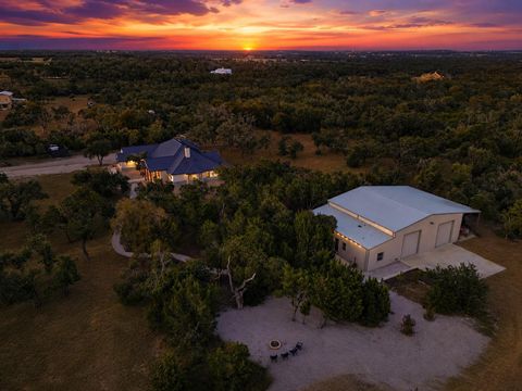 Photo of 260 Corte Del Cedro DR, Dripping Springs, TX 78620 (MLS # 4085195)