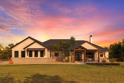 260 Corte Del Cedro DR Dripping Springs TX 78620